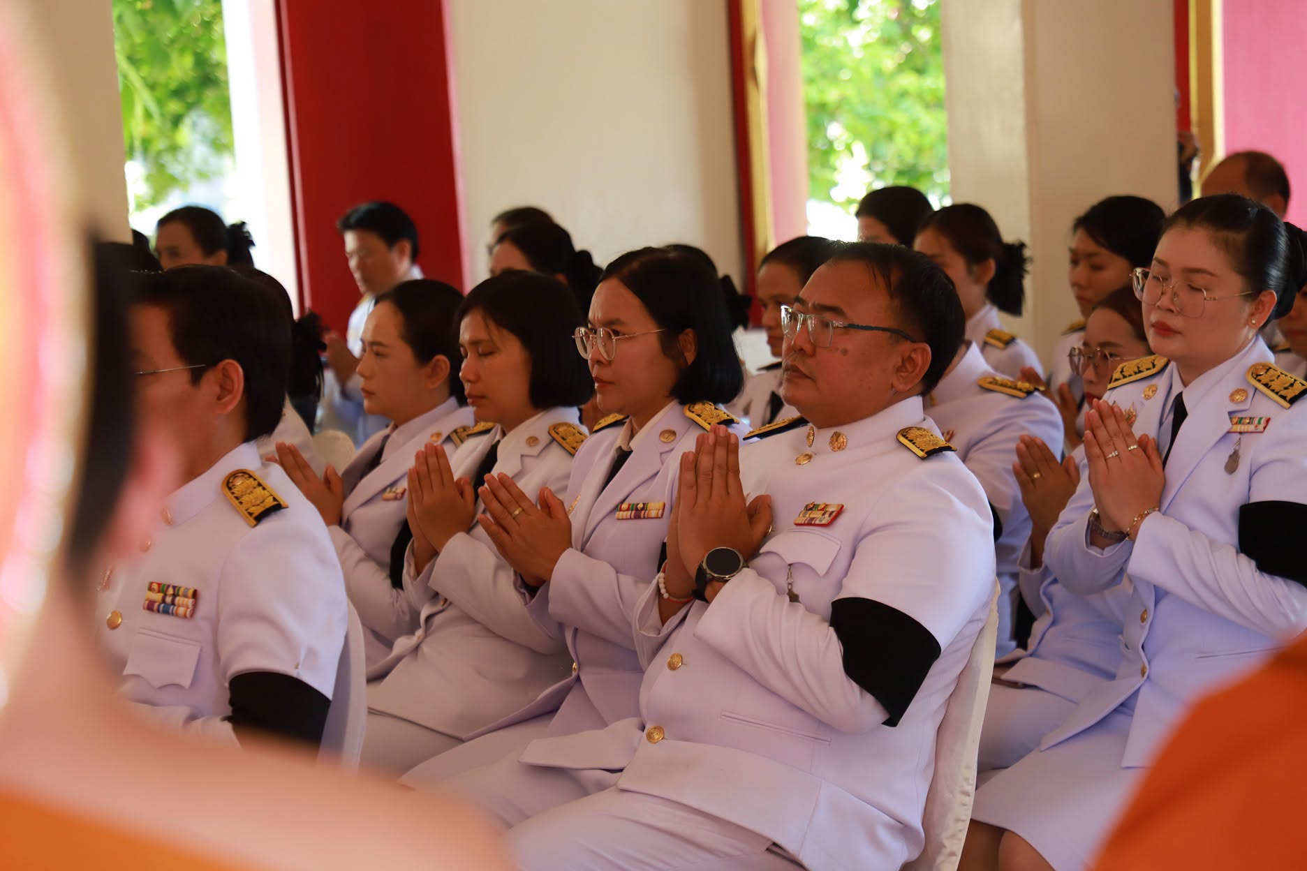 title - ส.ป.ก.ยโสธร ร่วมงานพิธีทางศาสนา ถวายเป็นพระกุศล แด่สมเด็จพระเจ้าลูกเธอ  เจ้าฟ้าพัชรกิติยาภา นเรนทิราเทพยวดี กรมหลวงราชริณีสิริพัชร มหาวัชราชธิดา  ในวาระครบ 15 วัน (ปัณรสมวาร) ณ พระอุโบสถ วัดศรีธรรมมาราม (พระอารามหลวง)